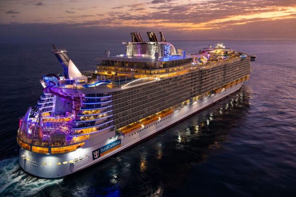 Cruise Ship